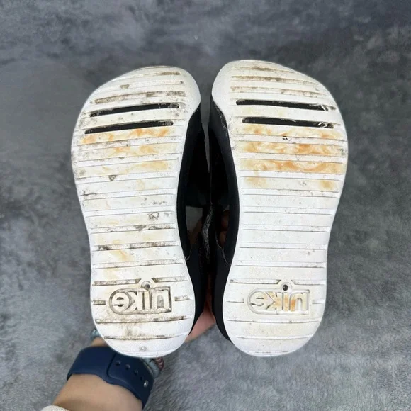 Nike Toddler 9c Sunray Protect Water Shoes Velcro Closed Toe Sandals - Picture 2 of 3